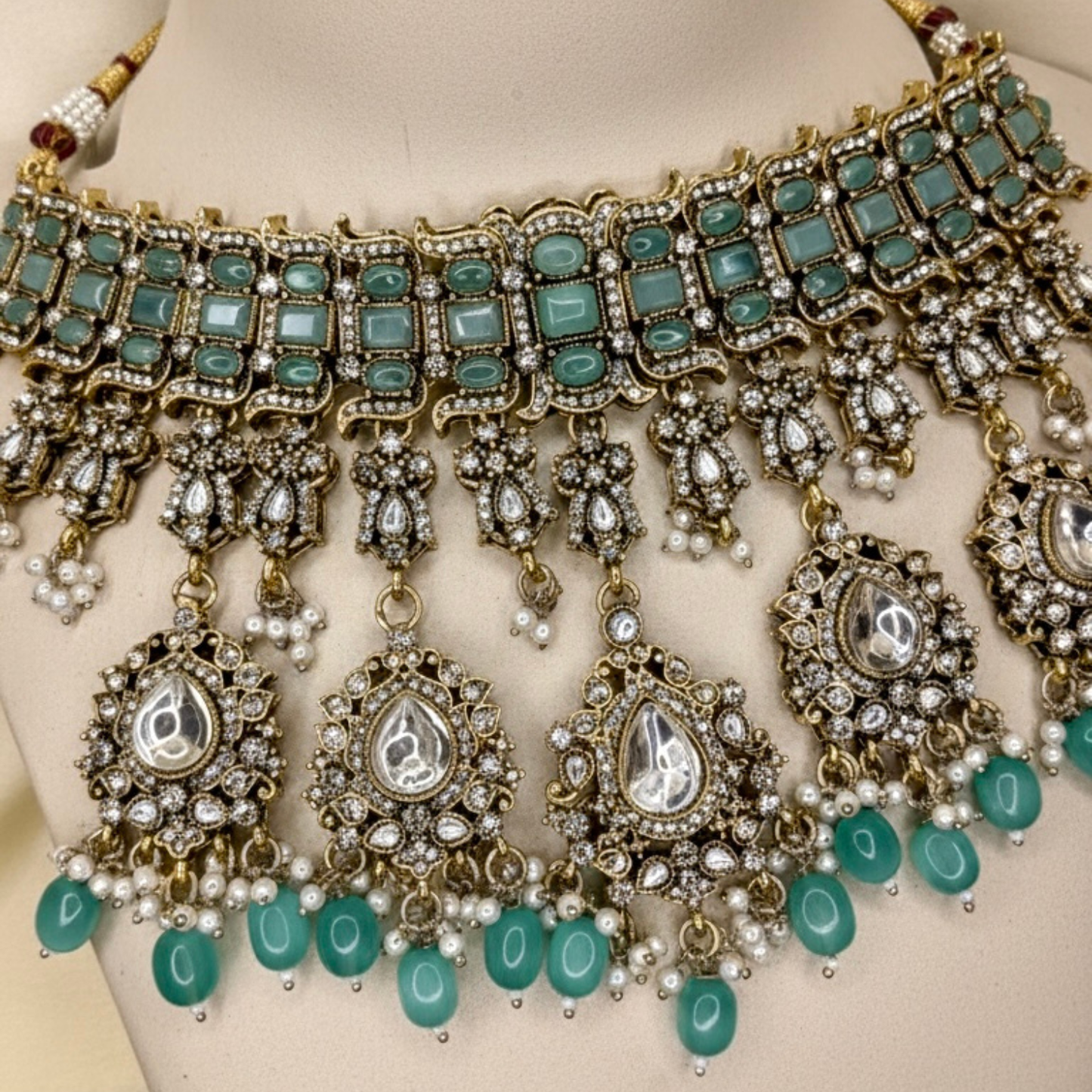 Noor Kundan Necklace