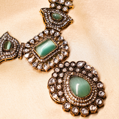 Eternal Emerald Kundan Set