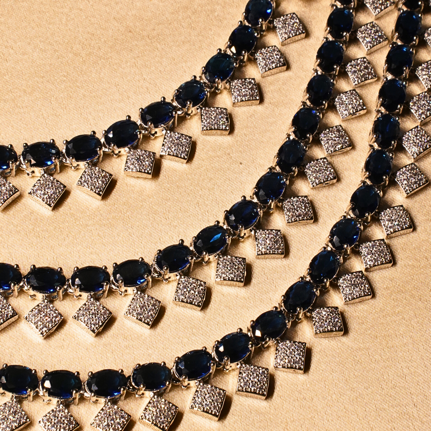 Royal Triple-Strand Statement Set
