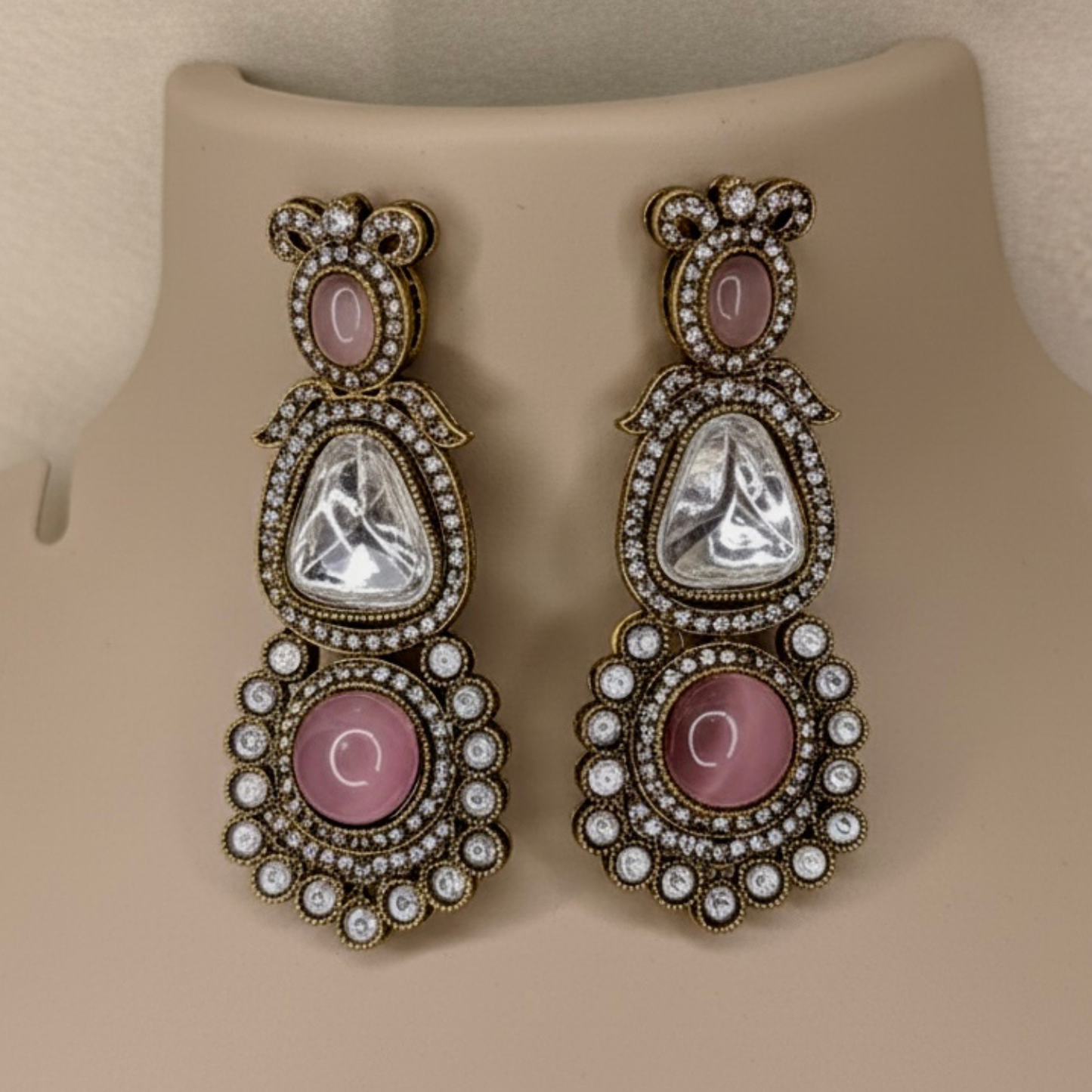 Pink Stone Kundan Choker Necklace