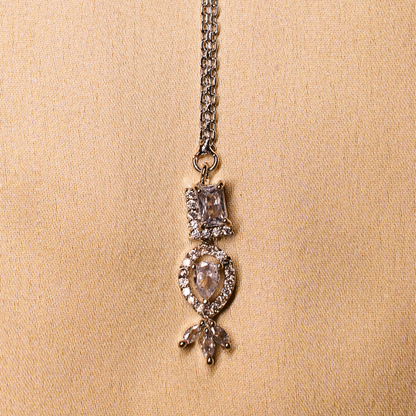 The Diamond-Illusion Crystal Set