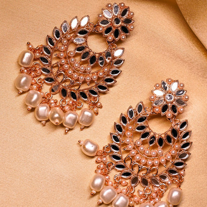 Rose Noor Chandbalis