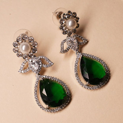 Green Swirl Pearl Necklace & Earring
